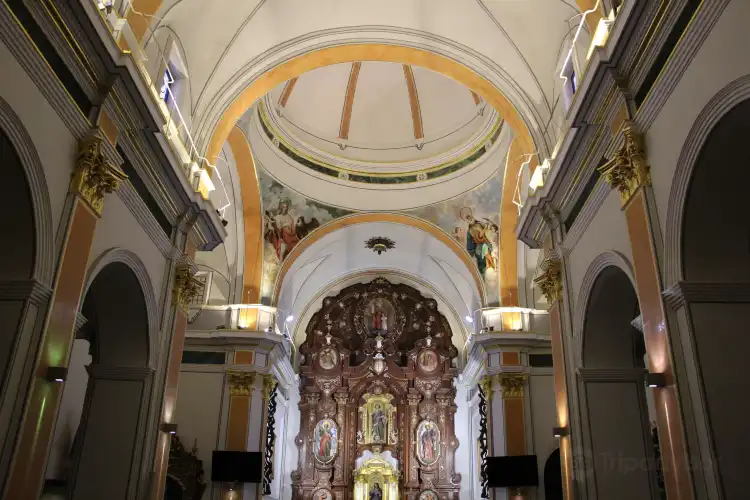 Hotel dekat Iglesia de San Jaime y Santa Ana