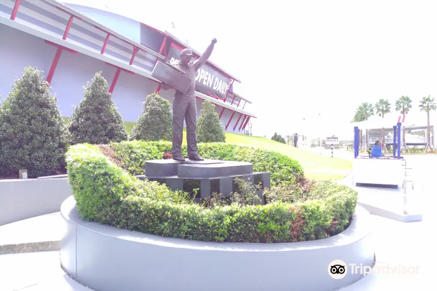 Dale Earnhardt Sr. Statue