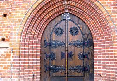 St. Mary's Cathedral (Katedra Wniebowziecia Najswietszej Maryi Panny)