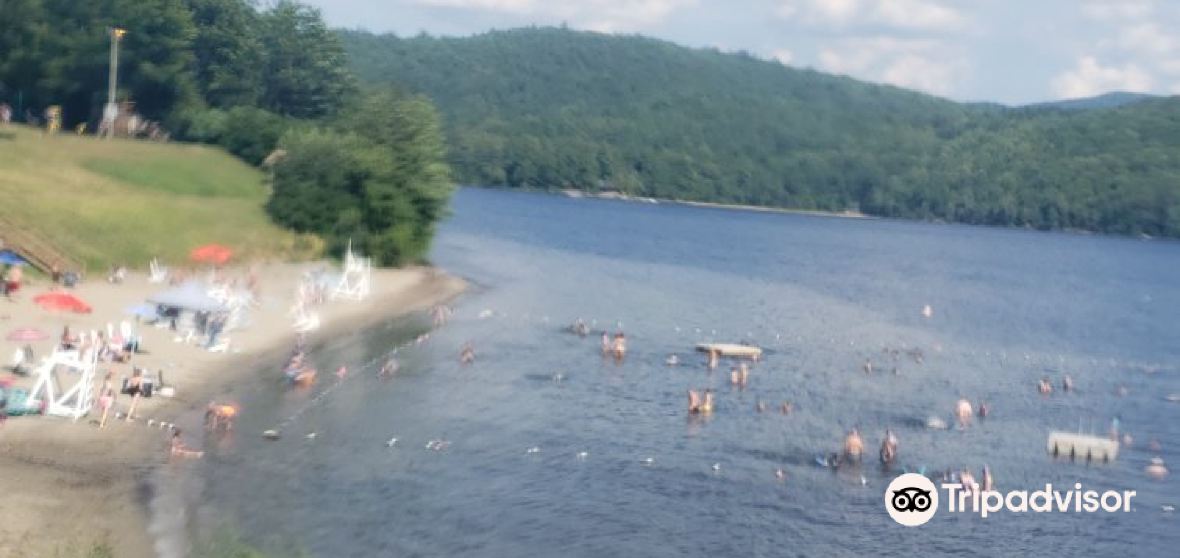 Schroon Lake Travel Guide 2023 Things to Do, What To Eat & Tips