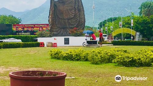 Monumento a la Pilonera Mayor