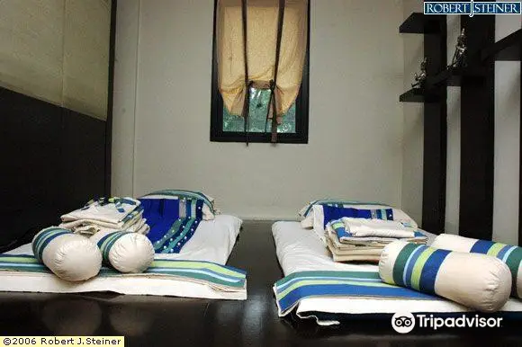 Gaya Spa Wellness Wolter Monginsidi (HOME SPA)