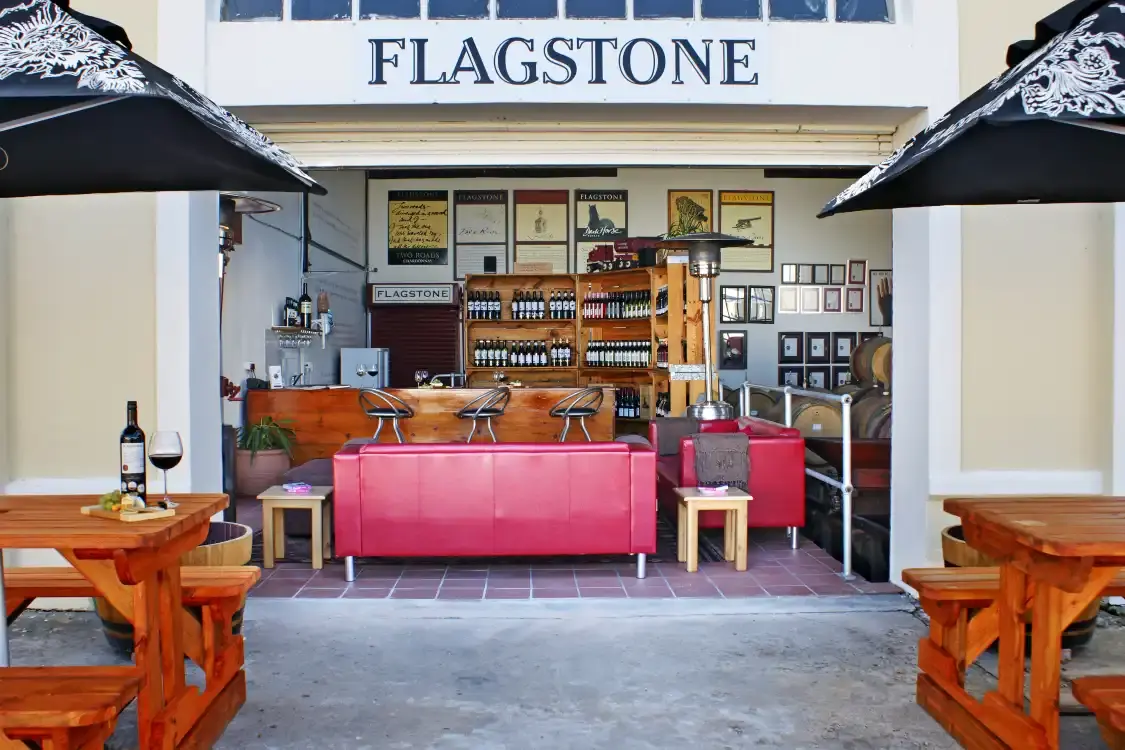 Hotels near Flagstone Winery