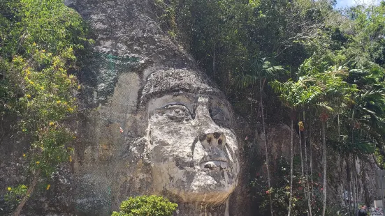 Monumento al Cacique Mabodamaca