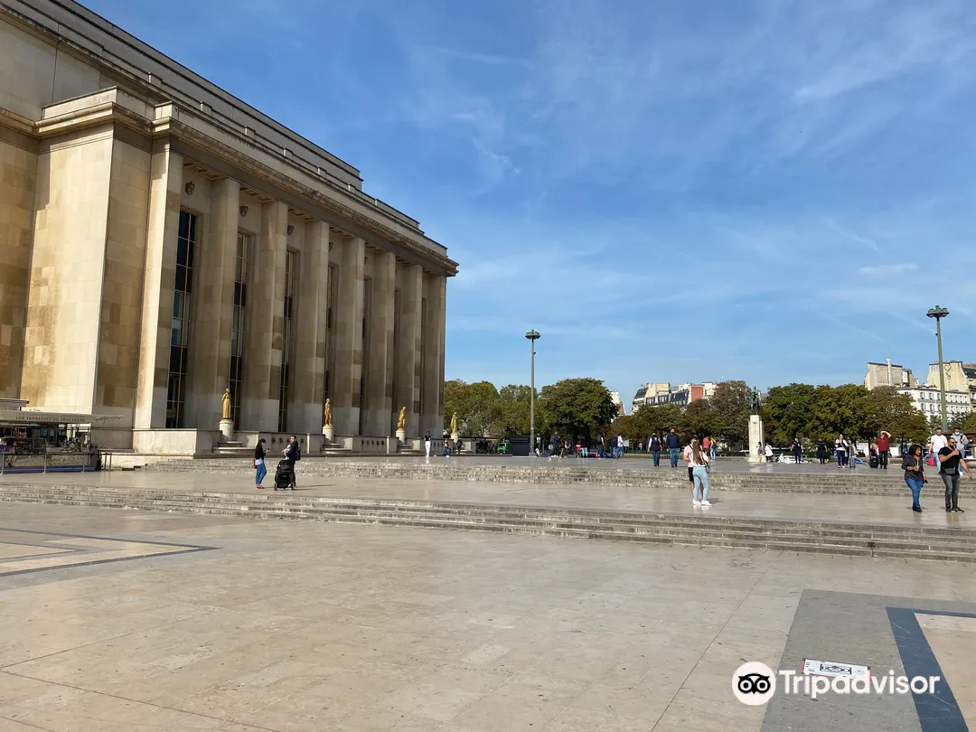 3_特羅卡德羅宮