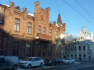 Lineva-Razina House