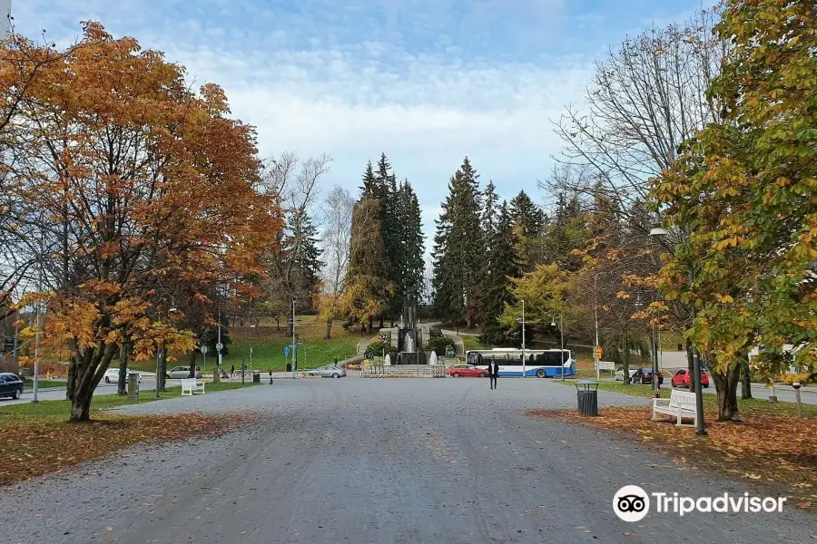 Hämeenpuisto Park