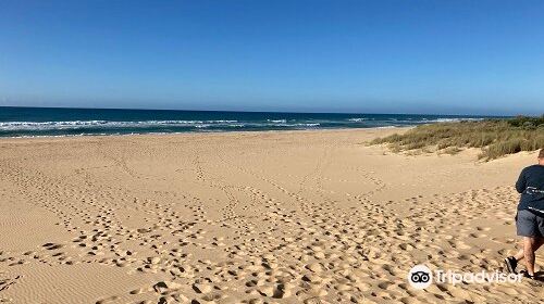 Lakes Entrance Beach