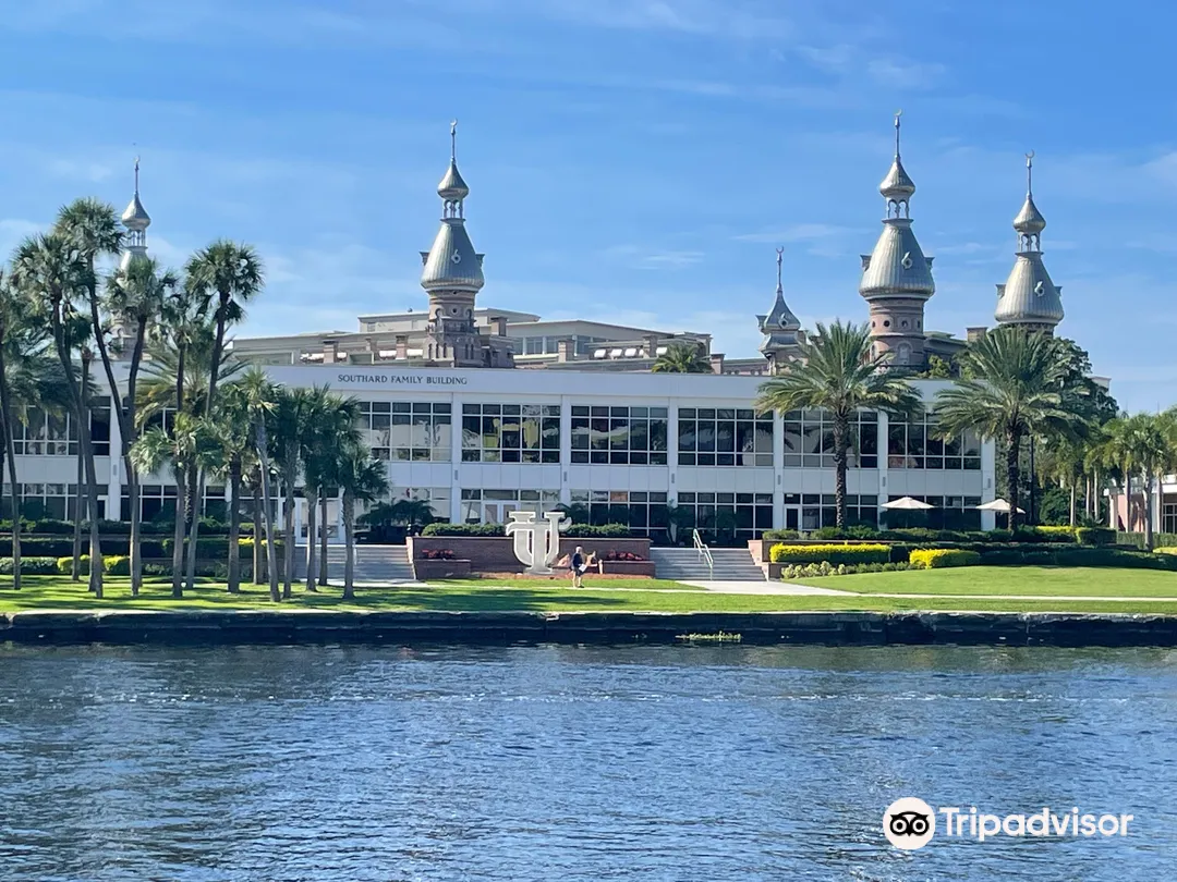 2_Tampa Riverwalk