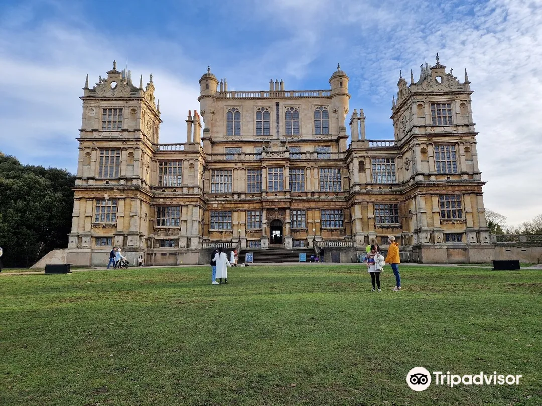3_Wollaton Hall, Gardens and Deer Park