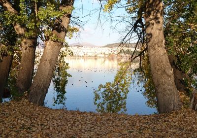 Kastoria Lake