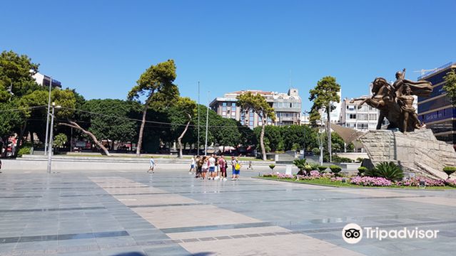 Mustafa Kemal Atatürk Monument