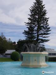 Tom Parker Fountain