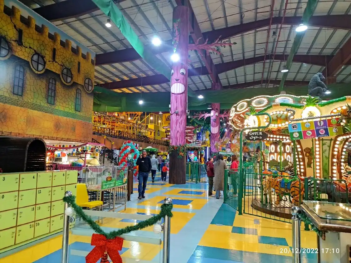Hotels near Jingo's Jungle