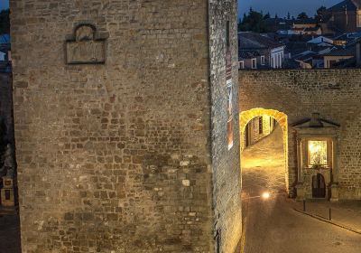 Centro Interpretación de la Baeza Medieval "Torreón Puerta De Úbeda"