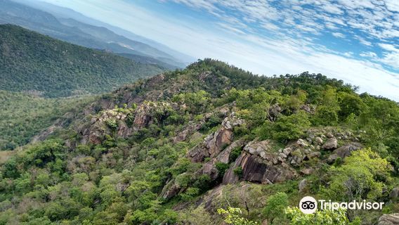 Karadiyur View Point - Yercaud