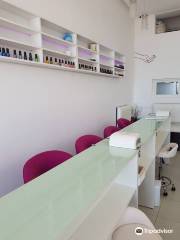 Beauty Bar Igoudar