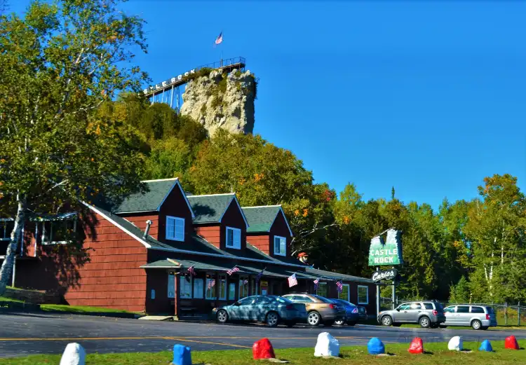 Hotels in St. Ignace Township