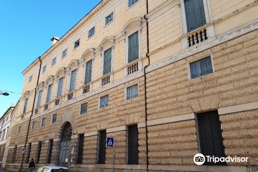 Palazzo Franceschini Folco