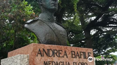 Monumento ad Andrea Bafile