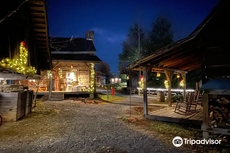 Great Smoky Mountains Heritage Center