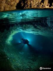 Blue Bay Diving Center