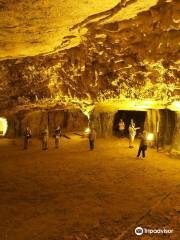 Zedekiah's Cave （Solomon's Quarries）