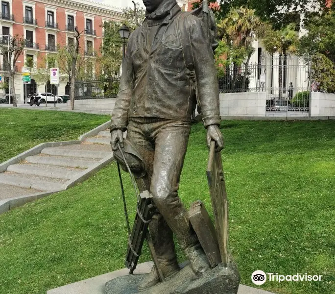 Escultura Un Pintor para El Prado