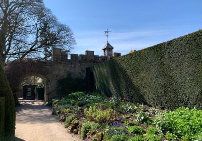 National Trust - Chirk Castle