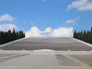 レディプーリア軍事慰霊堂