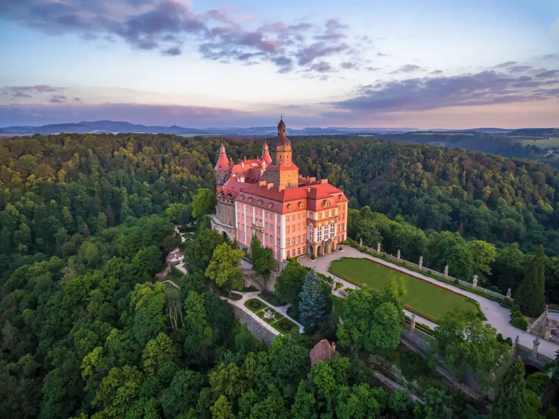 Hotels near Książ Castle
