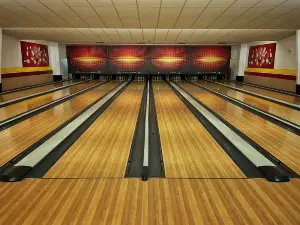 Skyview Lanes & Family Fun Center