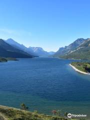 Upper Waterton Lake