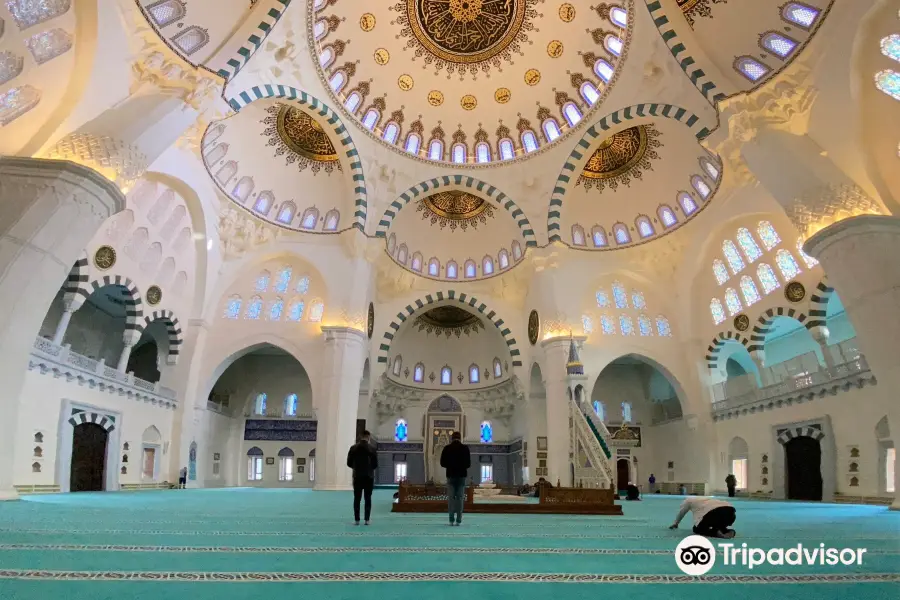 Melike Hatun Mosque