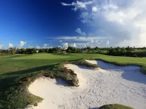 Pacific Harbour Golf & Country Club