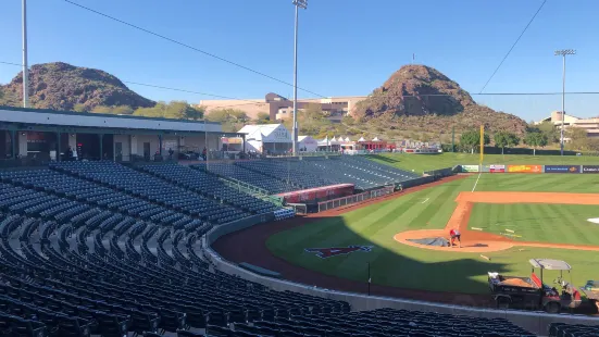 Tempe Diablo Stadium