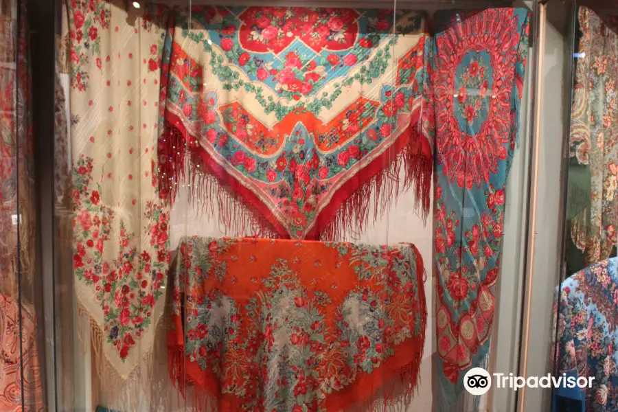 Museum of the History of Russian Headscarf & Shawl