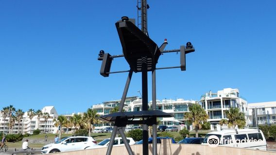 HMAS Brisbane Lookout