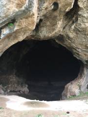 Hazar Merd Cave