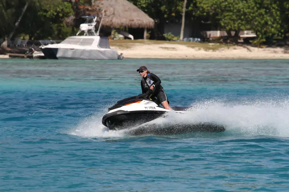 3_Top Jet & Top Quad Moorea (jet ski, QUAD/ATV, baleines/whales, tour bateau, private boat tours)