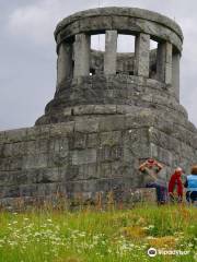 Duncan Ban Macintyre Monument