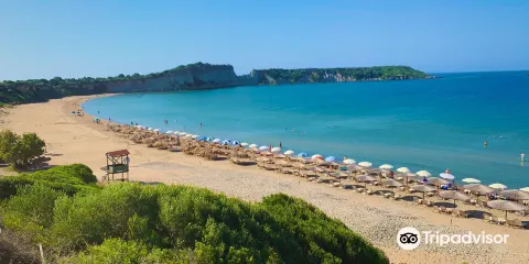 傑拉卡斯海灘
