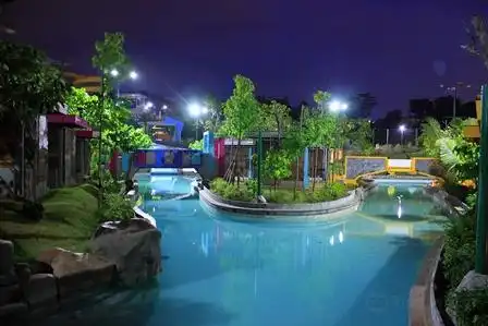 Hotel in zona Candi Golf Club