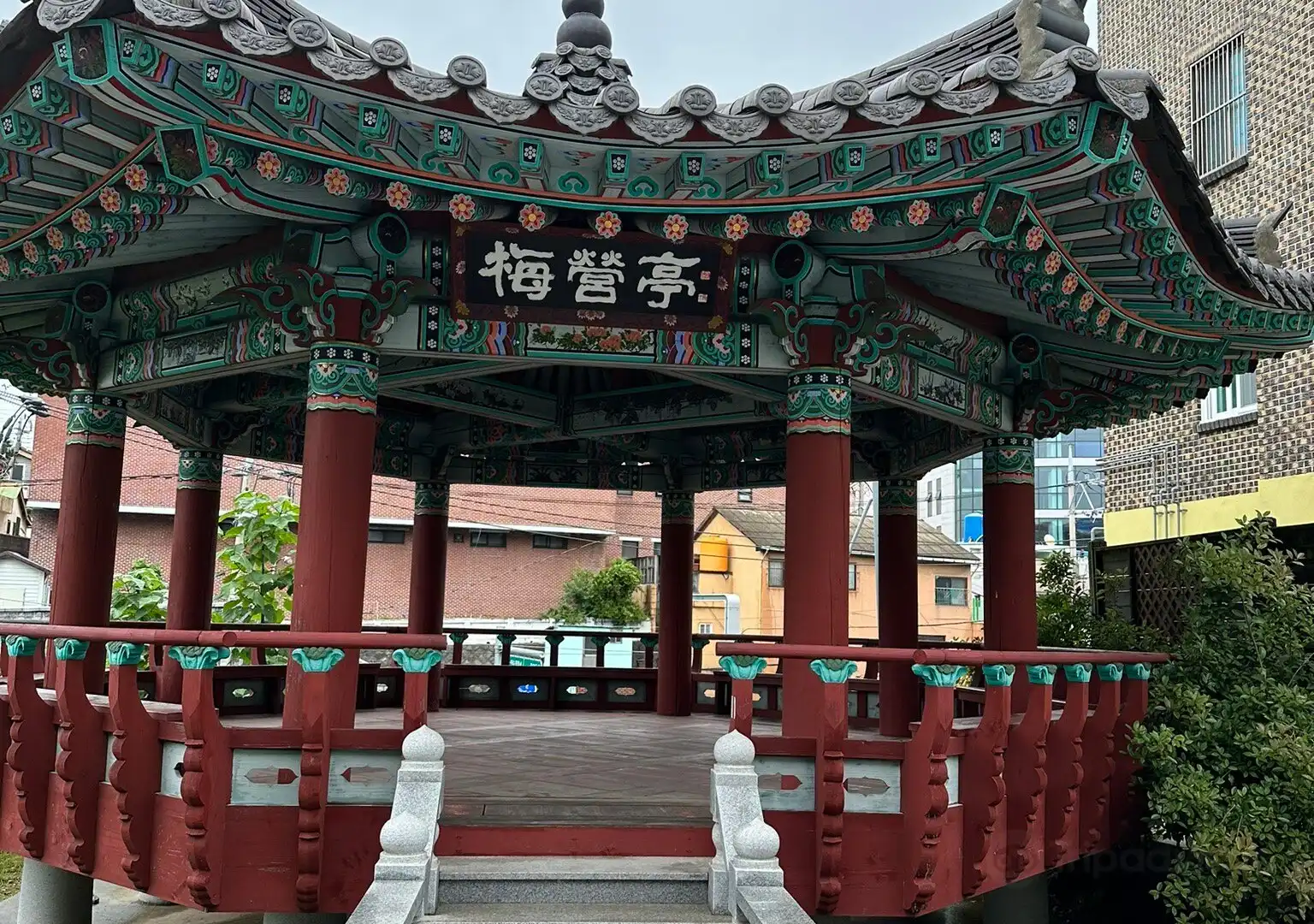 Hotels near Jinnamwan
