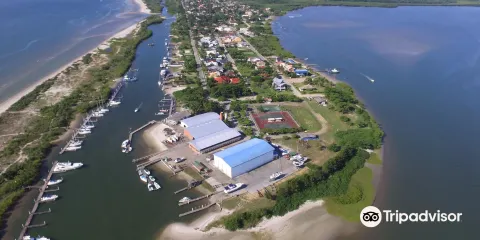 Capri Beach (Ponta de Capri)