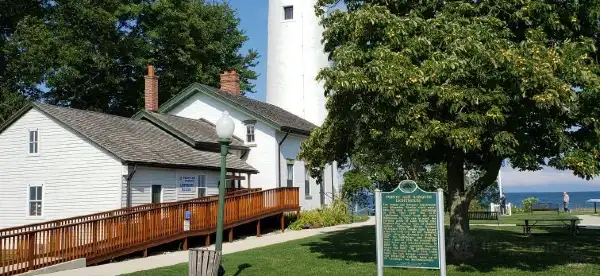 Hotels in Huron County