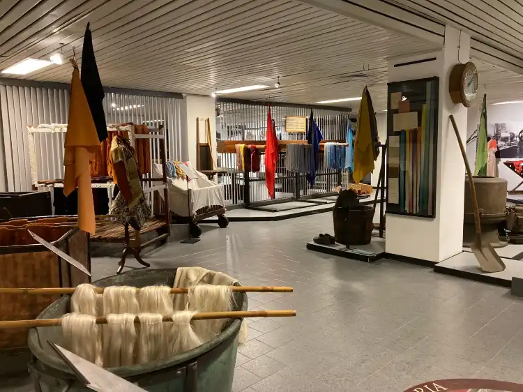 Hotels near Silk Museum (Museo Didattico della Seta)