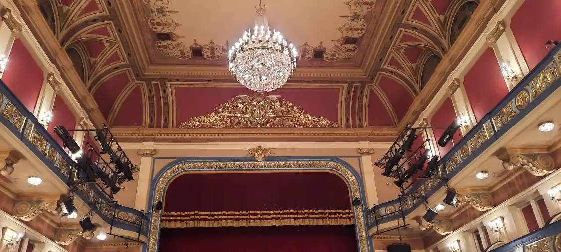 Hotels near Sarajevo National Theatre
