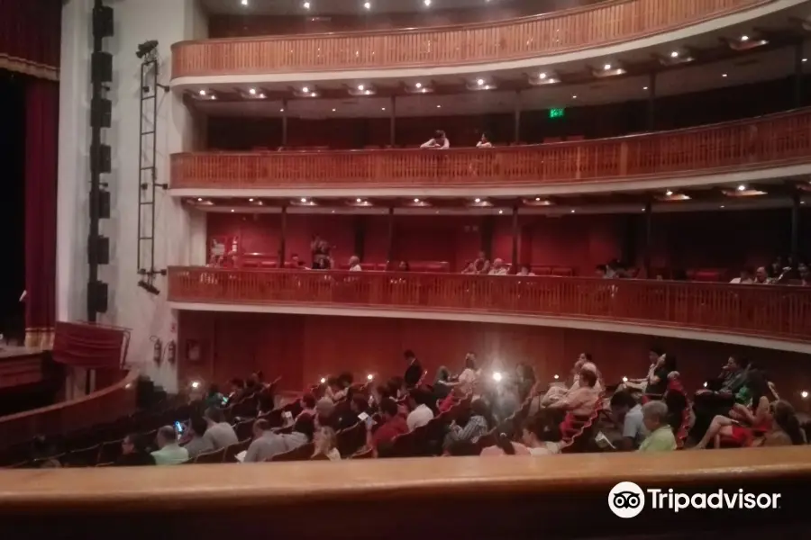 Teatro Municipal Ignacio A. Pane