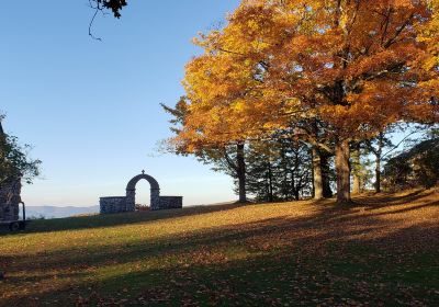 Cragsmoor Stone Church